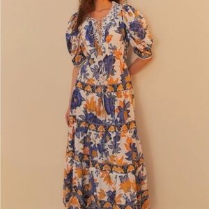 FARM Rio Summer Flowers Off-White Maxi Dress size Small NWT